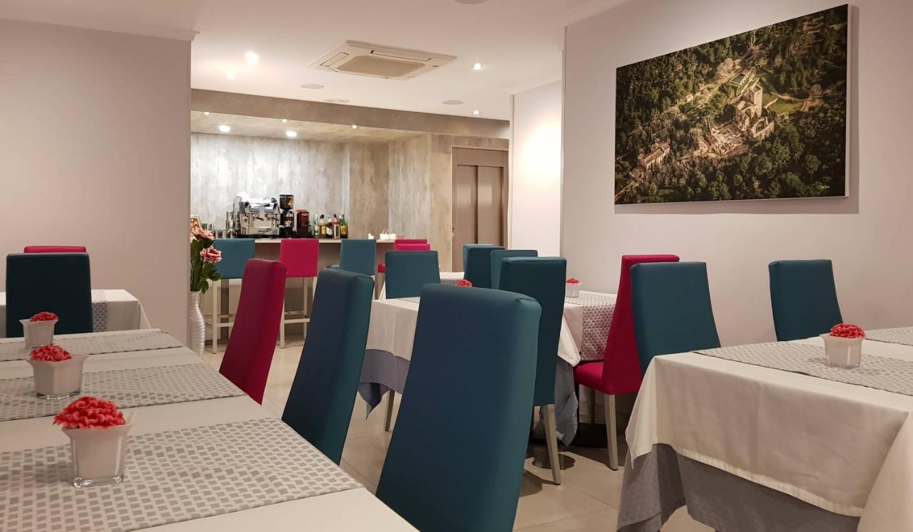 Hotel Avenida Plaza Alzira Luaran gambar