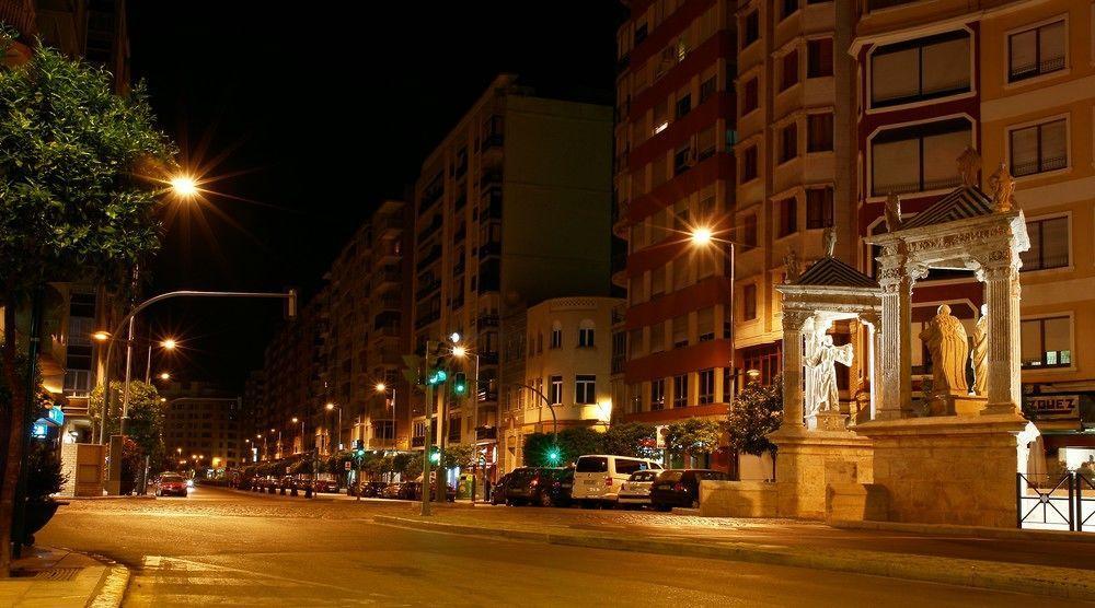Hotel Avenida Plaza Alzira Luaran gambar